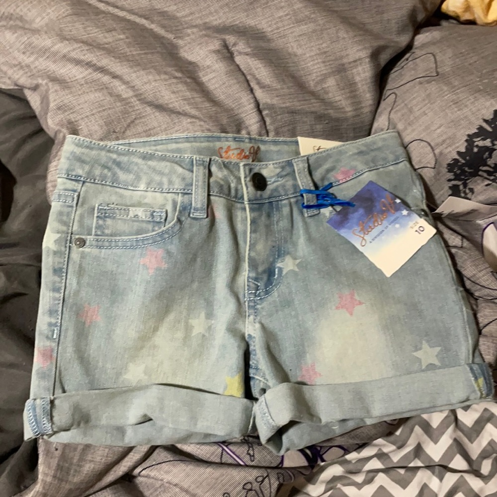 I am selling shorts